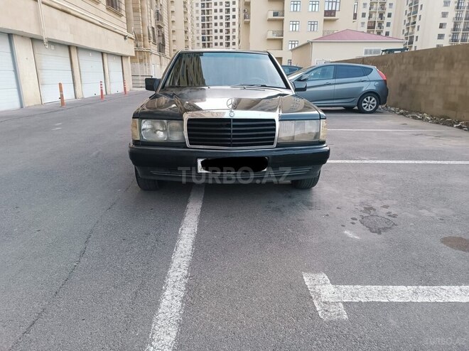 Mercedes 190 1991, 267,000 km - 2.0 л - Bakı