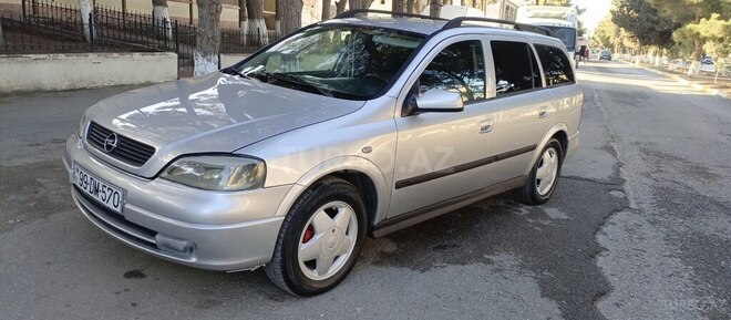 Opel Astra-2