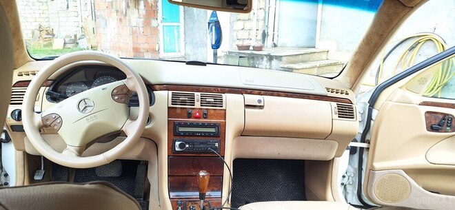 Mercedes E 320 2000, 234,000 km - 3.2 l - Gəncə
