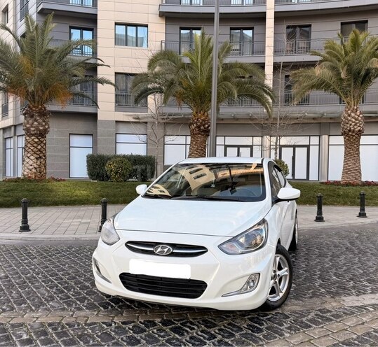 Hyundai Accent 2016, 154,000 km - 1.6 l - Bakı