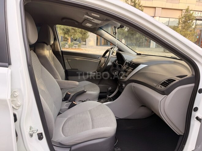 Hyundai Accent 2016, 154,000 km - 1.6 l - Bakı