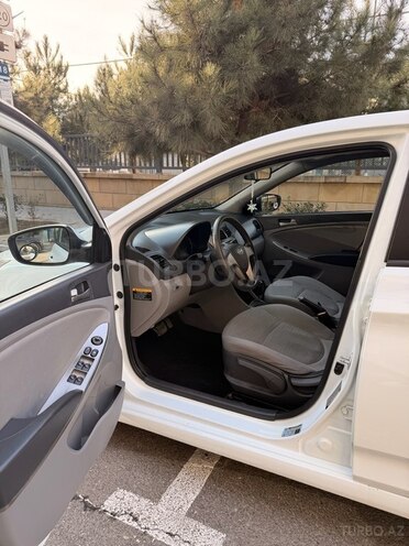Hyundai Accent 2016, 154,000 km - 1.6 l - Bakı