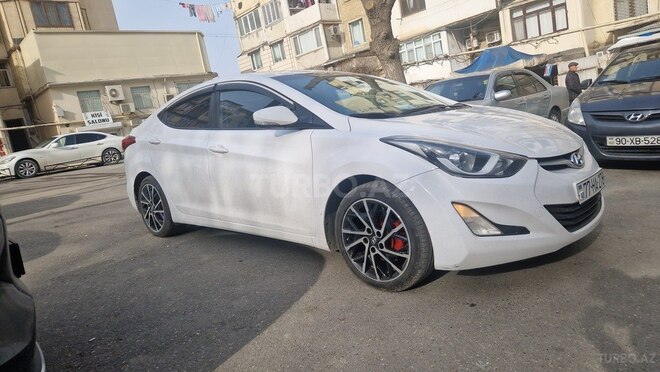 Hyundai Elantra 2015, 300,000 km - 1.6 л - Bakı