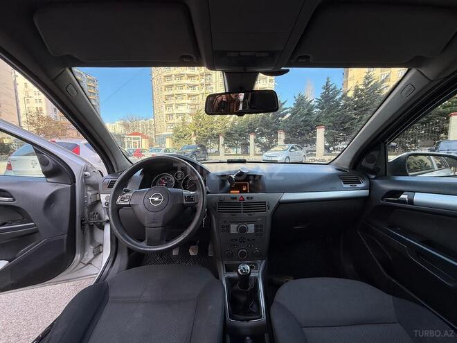Opel Astra 2006, 316,000 km - 1.3 l - Bakı
