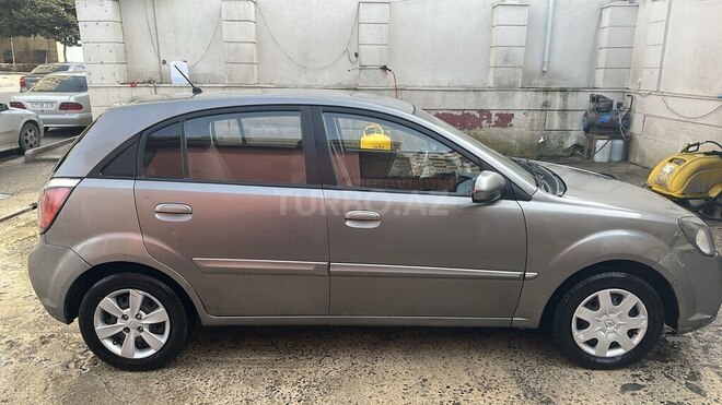 Kia Pride 2010, 596,000 km - 1.5 л - Bakı