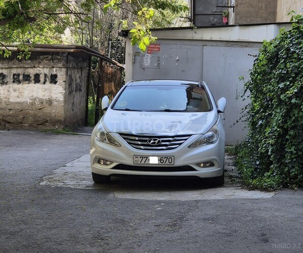 Hyundai Sonata 2010, 175,000 km - 2.0 l - Bakı