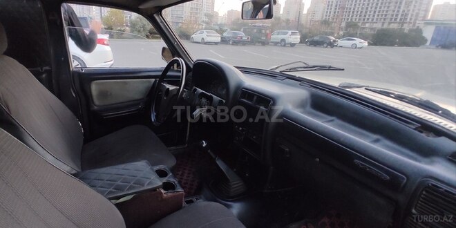GAZ 24 1979, 202,414 km - 2.5 l - Sumqayıt