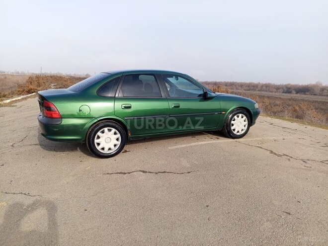 Opel Vectra 1996, 22,500 km - 2.0 l - Şirvan