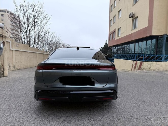 BYD Han L-5