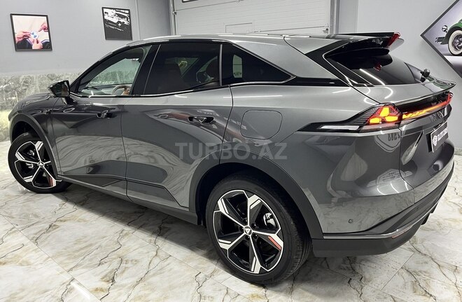 Changan Deepal S07-8