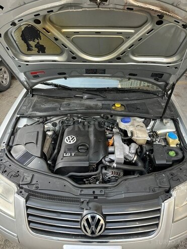 Volkswagen Passat 2001, 240,000 km - 1.8 l - Bakı