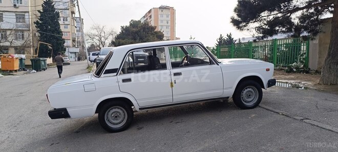LADA (VAZ) 2107 2005, 286,000 km - 1.6 л - Bakı