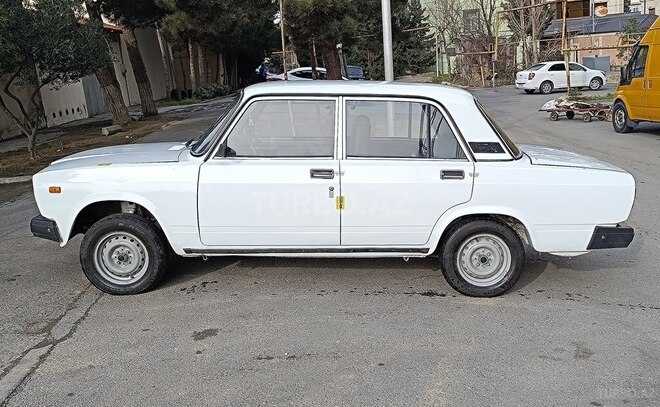 LADA (VAZ) 2107 2005, 286,000 km - 1.6 л - Bakı
