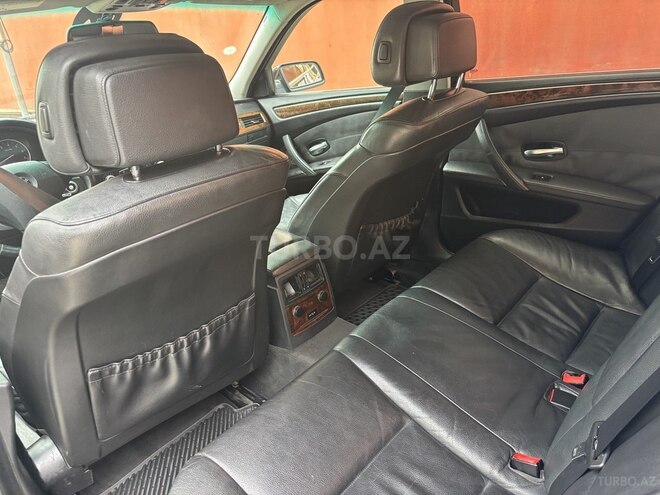 BMW 525 2007, 318,000 km - 3.0 l - Bakı