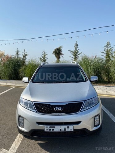 Kia Sorento-1