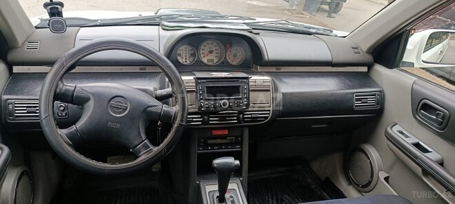 Nissan X-Trail-4