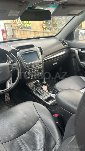 Kia Sorento-7