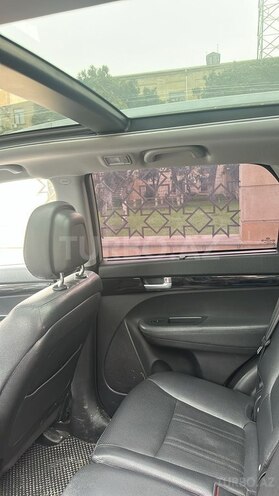 Kia Sorento-8