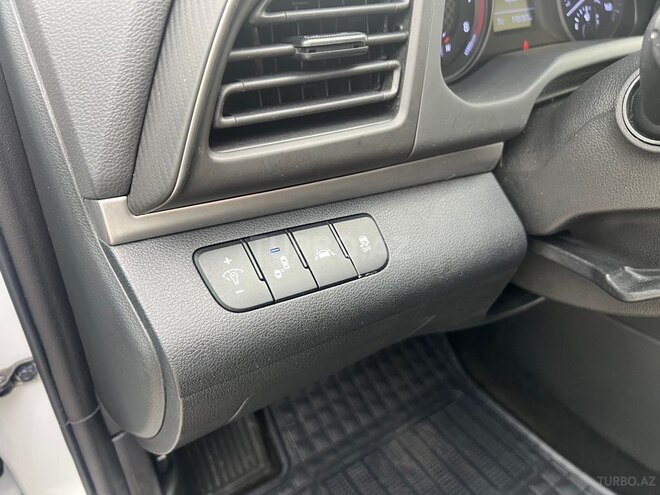 Hyundai Elantra 2019, 110,500 km - 2.0 л - Bakı