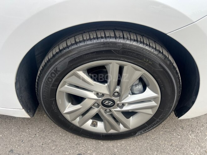 Hyundai Elantra 2019, 110,500 km - 2.0 л - Bakı