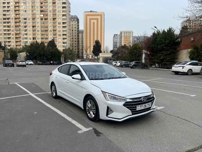 Hyundai Elantra 2019, 110,500 km - 2.0 л - Bakı