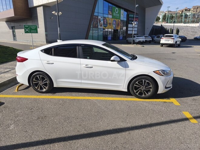 Hyundai Elantra 2018, 153,000 km - 2.0 l - Bakı