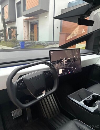 Tesla  2024, 9,800 km - 0.0 l - Bakı