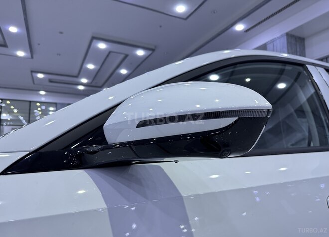 Geely Galaxy A7-15