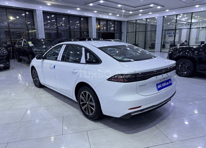 Geely Galaxy A7-6