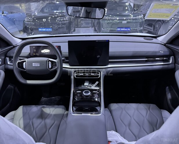 Geely Galaxy A7-8