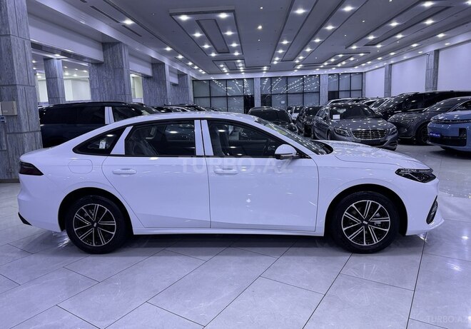 Geely Galaxy A7-4