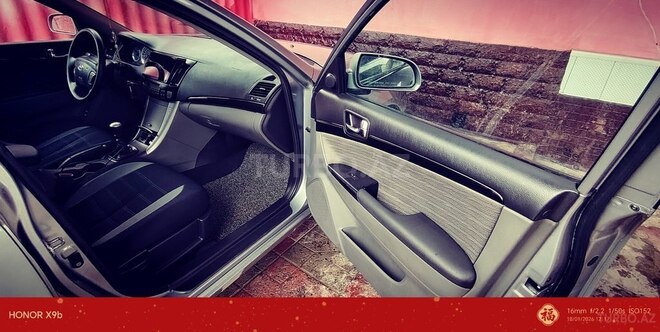 Hyundai Sonata 2009, 360,000 km - 2.0 l - Neftçala