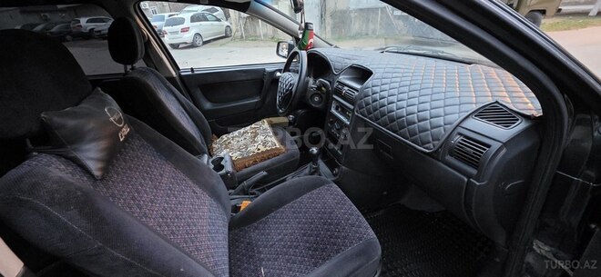 Opel Astra 2001, 385,000 km - 1.6 l - Sumqayıt