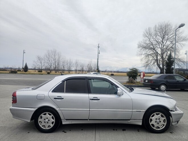 Mercedes C 200 1994, 267,001 km - 2.0 l - Qəbələ