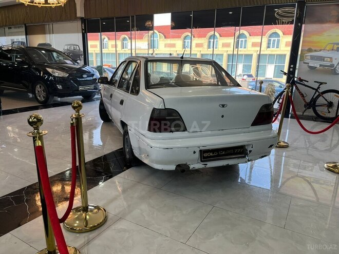 Daewoo Nexia-8