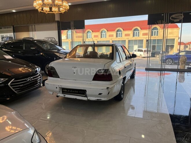 Daewoo Nexia-10