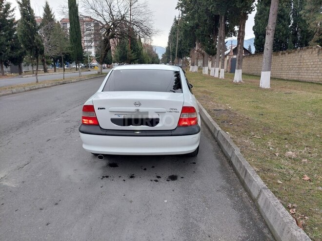 Opel Vectra 1996, 386,404 km - 1.6 l - Zaqatala