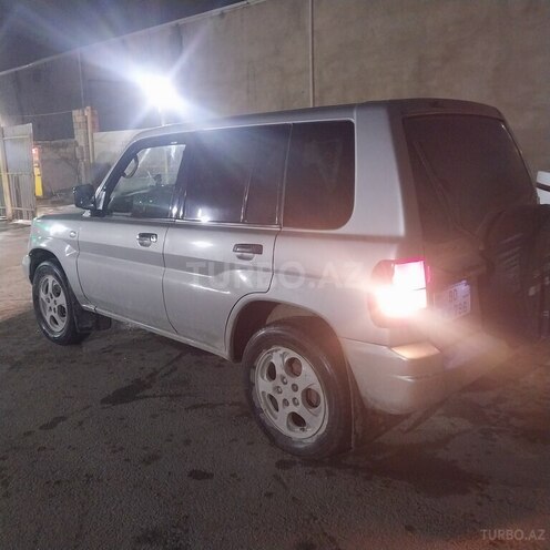 Mitsubishi Pajero io 2000, 435,000 km - 1.8 л - Bakı