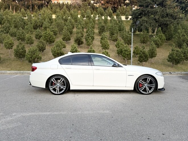 BMW 528 2015, 137,000 km - 2.0 l - Bakı
