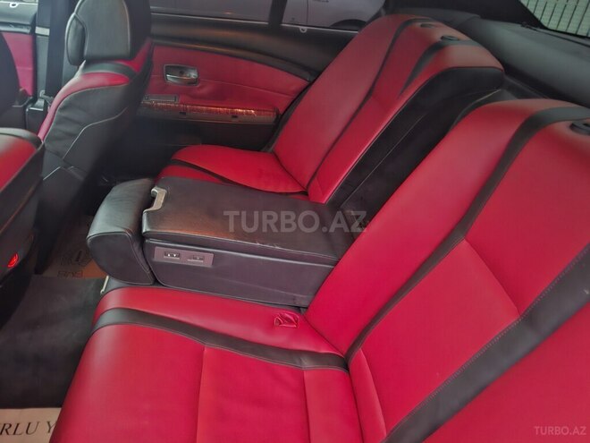 BMW 745 2001, 137,777 km - 4.4 l - Bakı