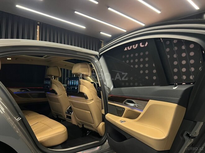 BMW 740 2019, 97,000 km - 3.0 l - Bakı