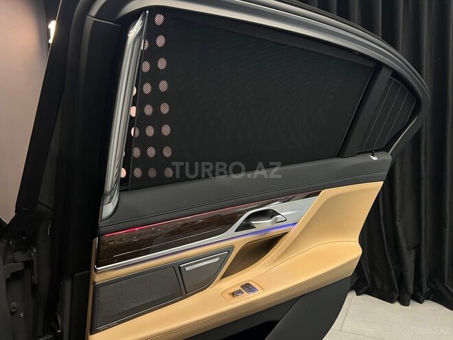 BMW 740 2019, 97,000 km - 3.0 l - Bakı