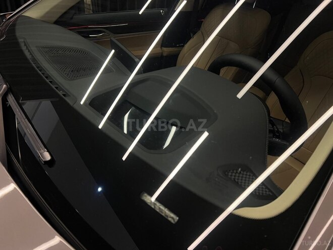 BMW 740 2019, 97,000 km - 3.0 l - Bakı