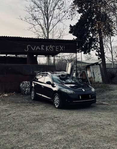 Renault Megane 2009, 395,000 km - 1.5 l - Mingəçevir