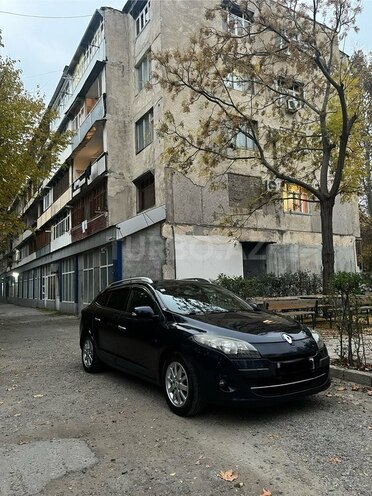 Renault Megane 2009, 395,000 km - 1.5 l - Mingəçevir