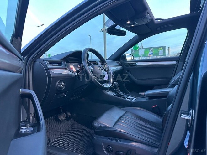 Skoda Superb 2021, 150,000 km - 2.0 l - Bakı