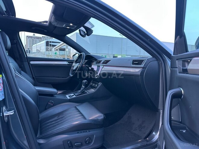 Skoda Superb 2021, 150,000 km - 2.0 l - Bakı