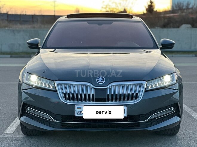 Skoda Superb 2021, 150,000 km - 2.0 l - Bakı