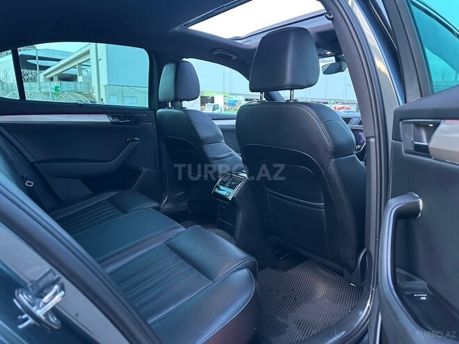 Skoda Superb 2021, 150,000 km - 2.0 l - Bakı