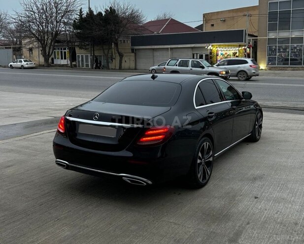 Mercedes E 200 d 2018, 215,000 km - 2.0 l - Bakı